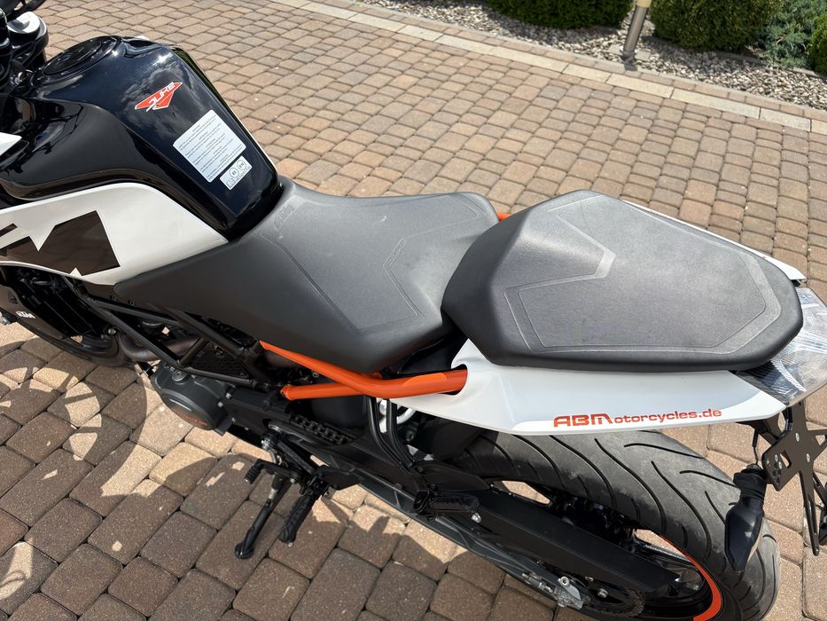 Ktm Duke 125 sprowadzony 2020 gotowy do jazdy