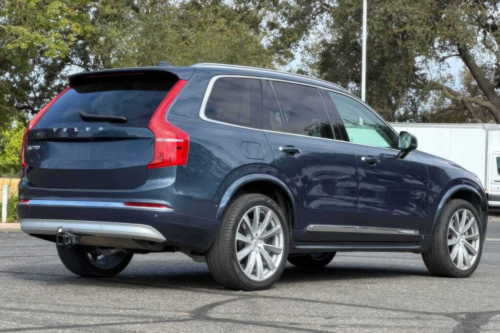 Volvo XC90 Recharge Inscription 7-Passenger      2022