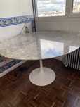 Mesa de Marmore KNOLL