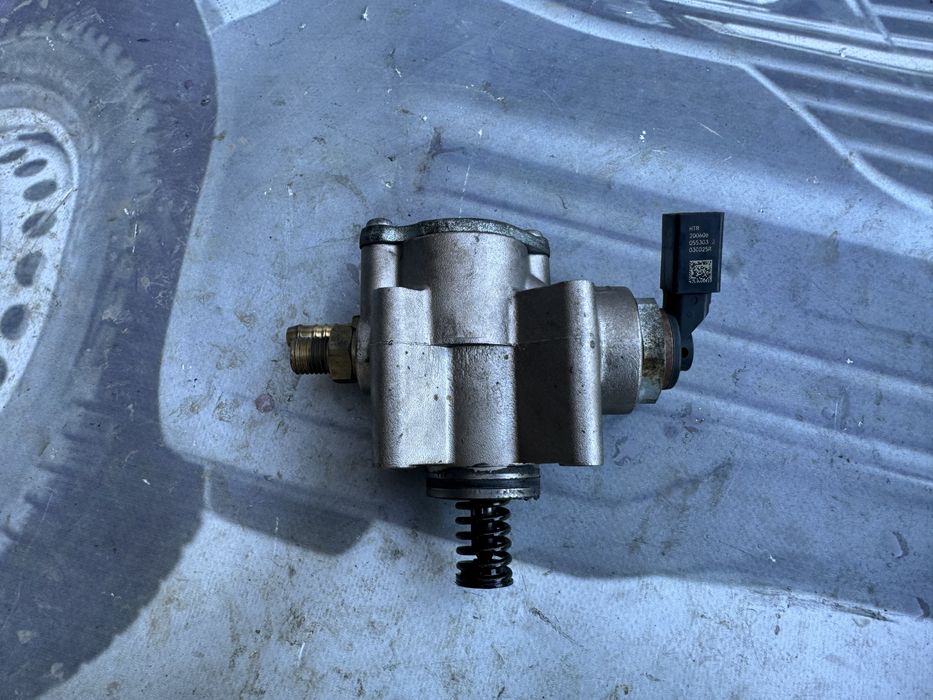 Тнвд 1.6 FSI насос, пнвд тауран Touran