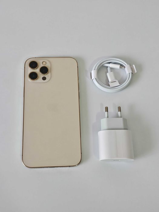 Iphone 12Pro Max 256Gb. Excelente estado. Bateria 71%.