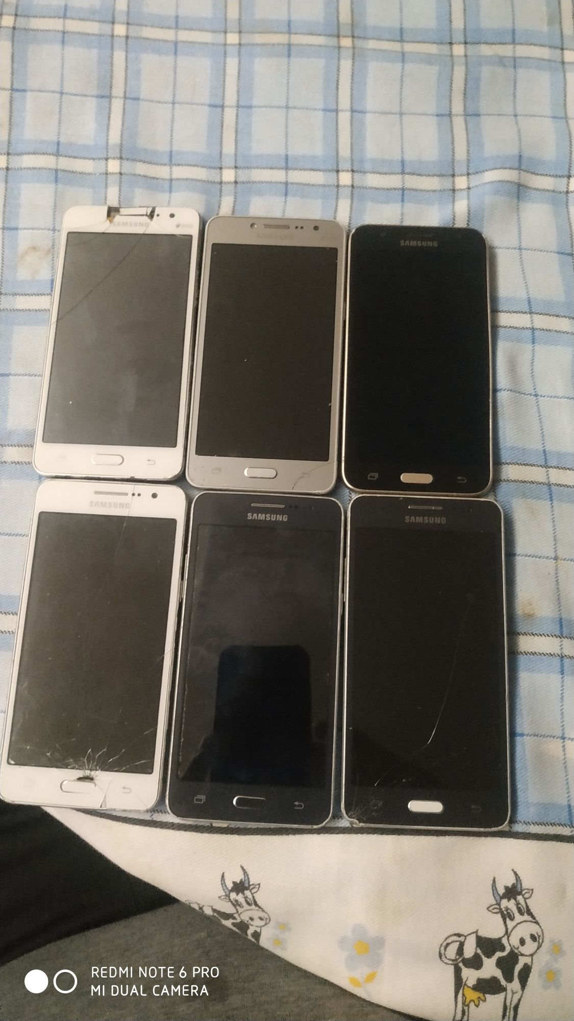 Vendo telemóveis Samsung