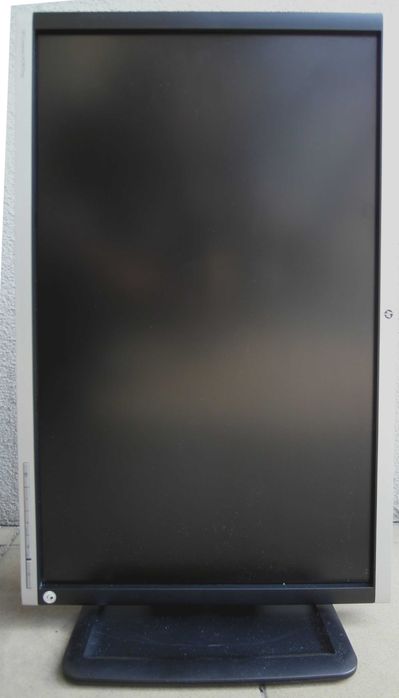 USZKODZONY - 24" HP LA2405wg PIVOT 1920x1200 oryginalna podstawa stopa