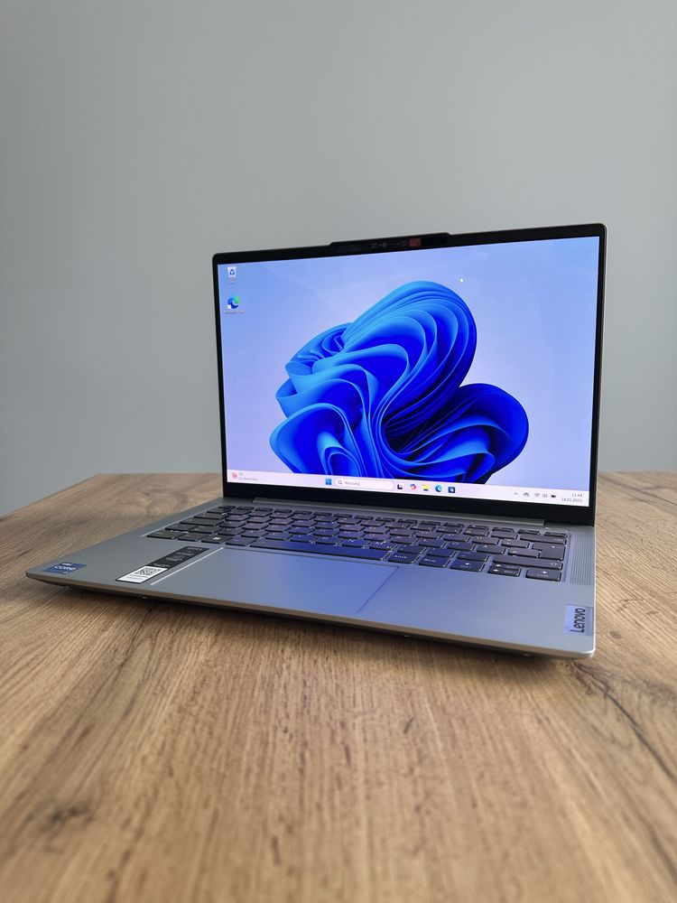 Laptop Lenovo IdeaPad Slim 5 14IRL8 i7-13620H 16GB Ram 1TB SSD