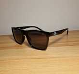 Okulary Lacoste.