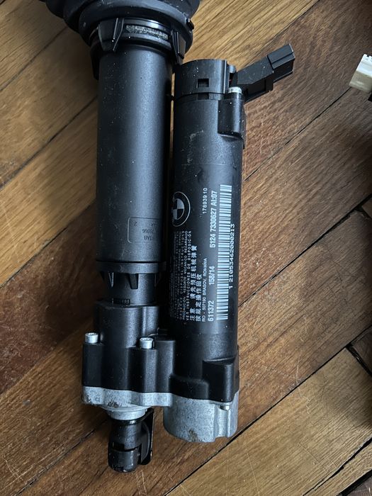 Bmw 4 f36 siłownik tylnej klapy bagażnika lewy prawy siłowniki tylne