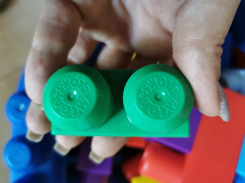 Конструктор машина Mega bloks