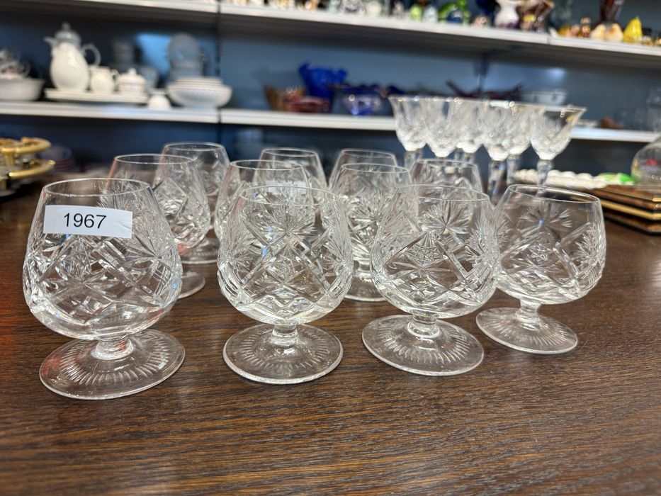 Zestaw 11 sztuk kryształowe kieliszki koniakówki szlifowane 1967