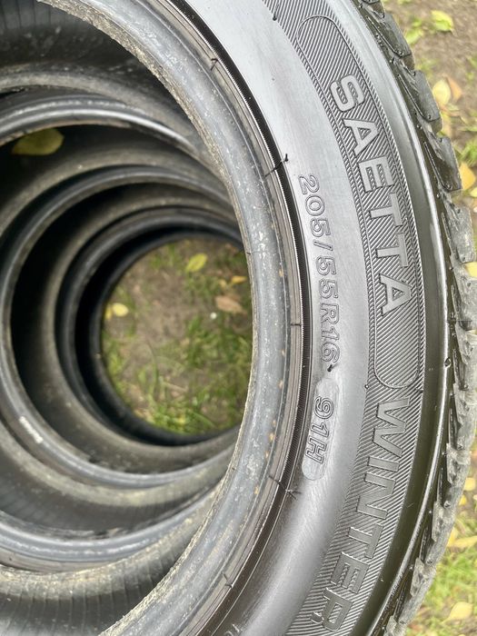 Opony zimowe Saetta Winter 205/55R16 91H  stan bdb