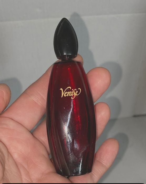 Frascos miniaturas perfumes vazias