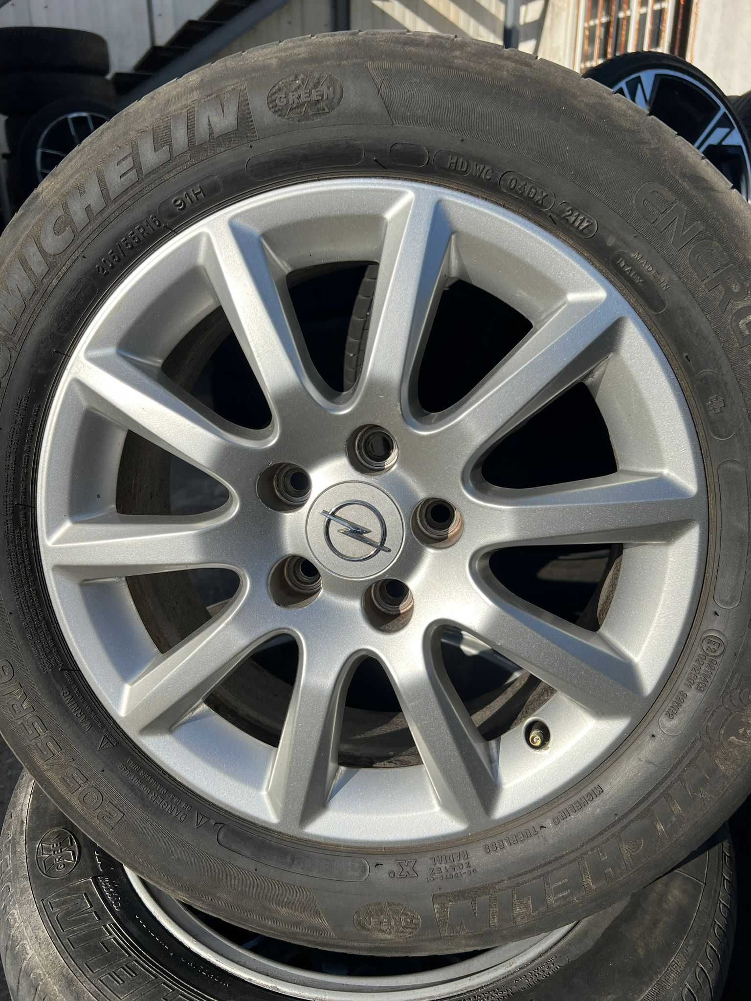 Jantes 16 opel Astra H 5x110 originais