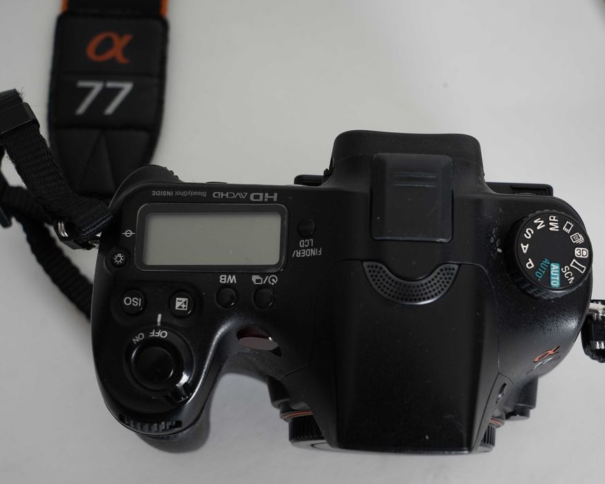 Aparat Sony Alpha 77 Body a z matrycą APS-C CMOS