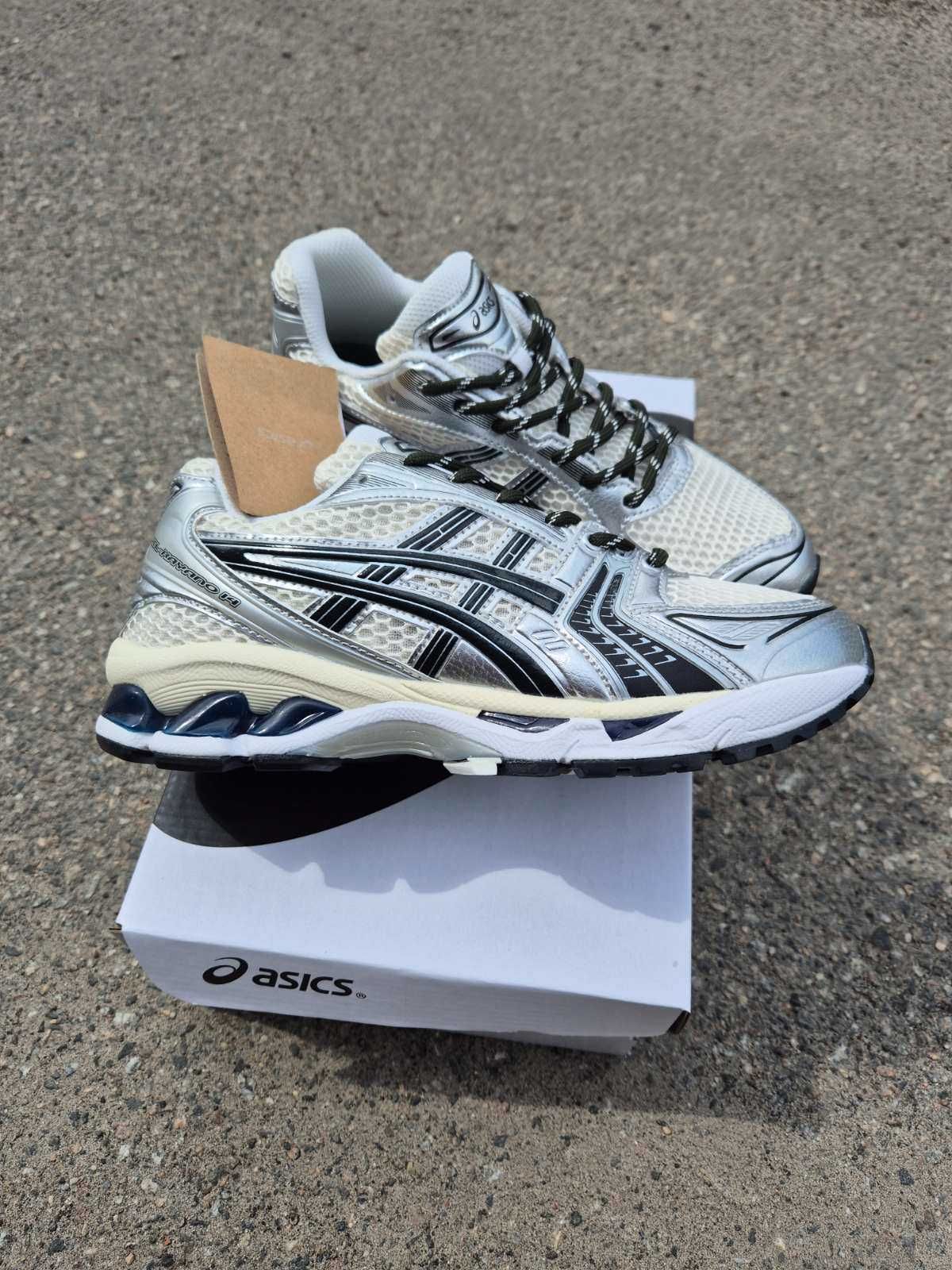 Чоловічі кросівки Asics Gel Kayano 14