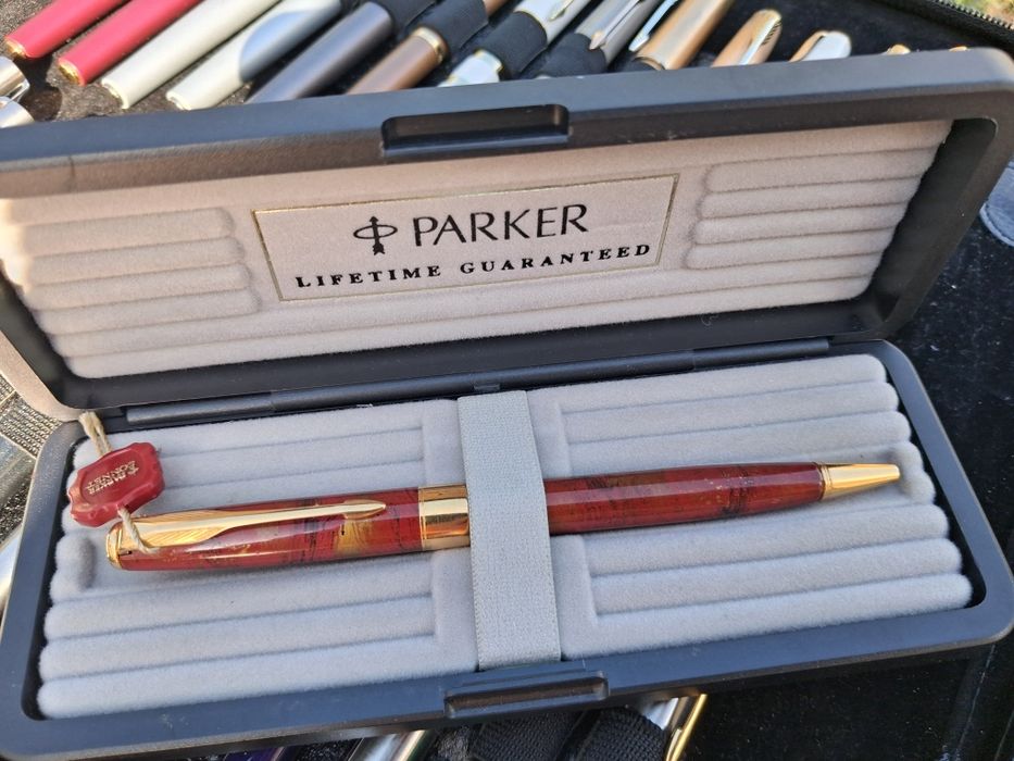Caneta Esferográfica Parker Sonnet laca da China