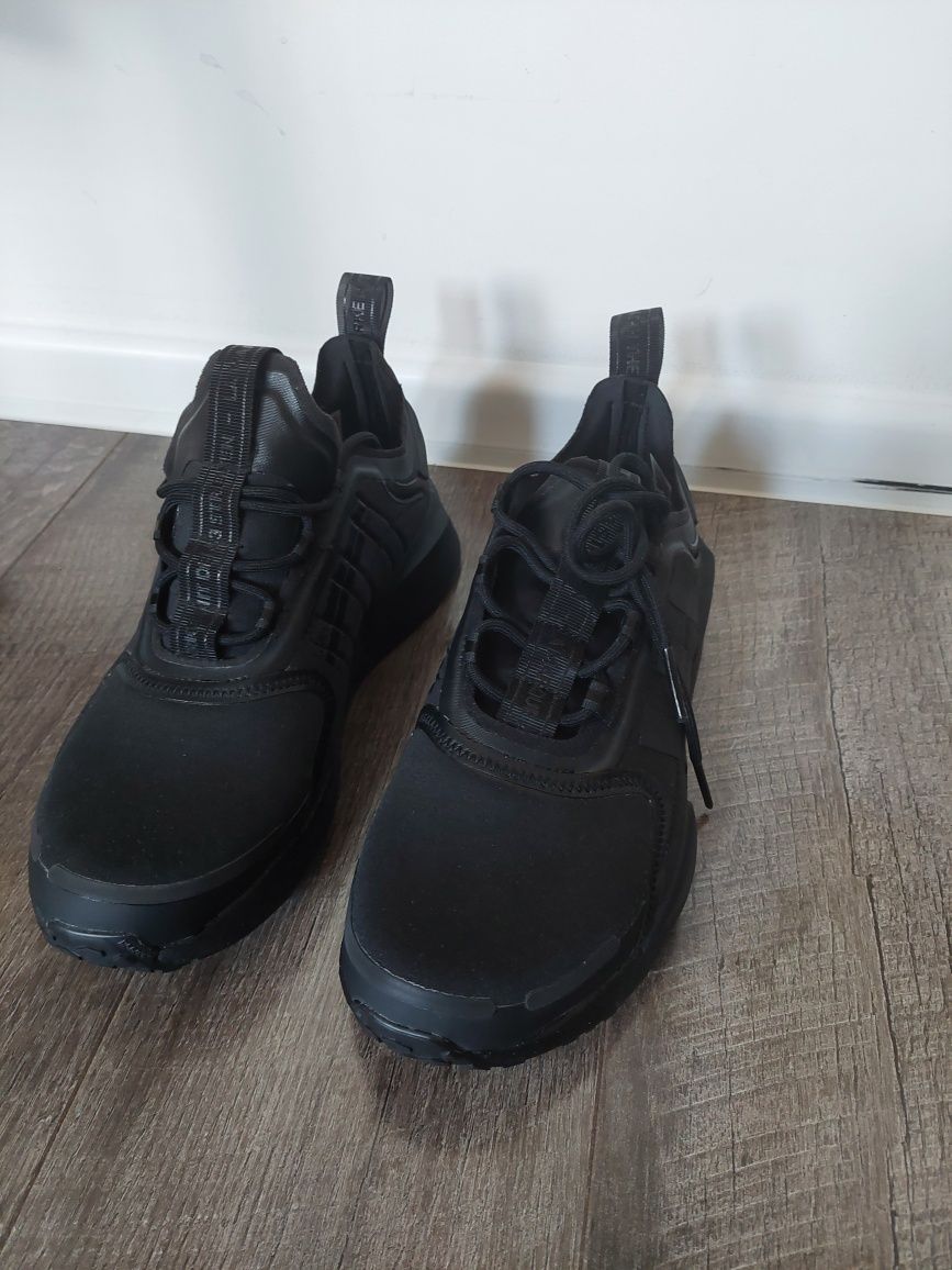 Nowe buty marki adidas