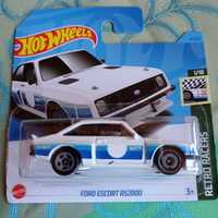 Hot Wheels Ford Escort RS2000 auto samochód resorak zabawka