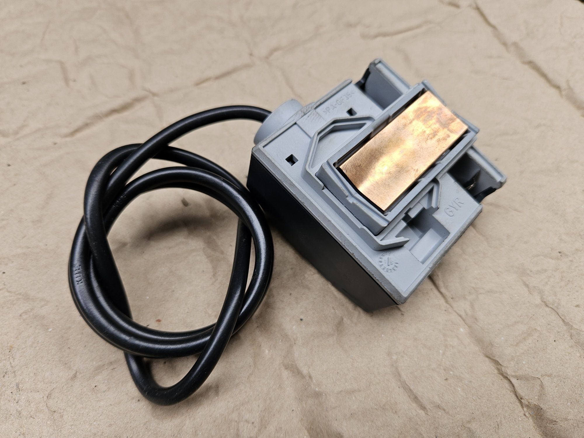 Viessmann przylgowy czujnik temperatury przepływu QAD36