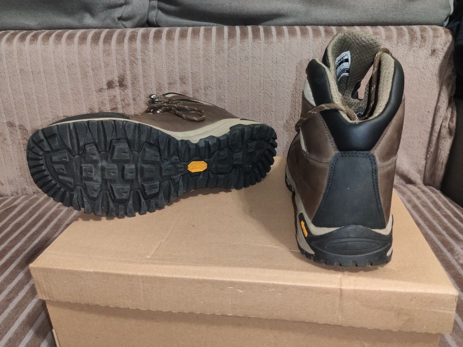 Зимние мужские ботинки HI-TEC