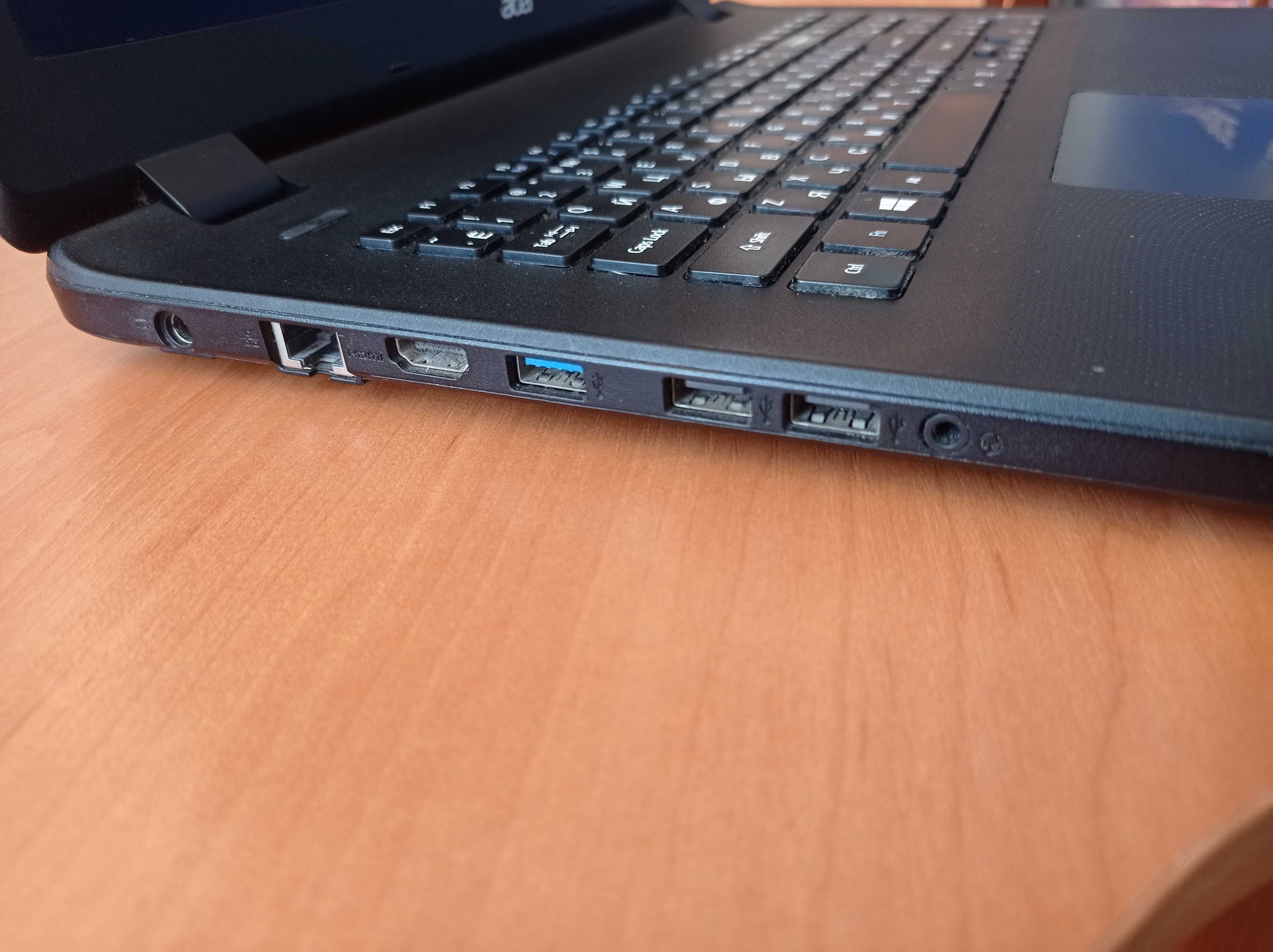 Ноутбук Acer Aspire ES1-731-C6ZZ