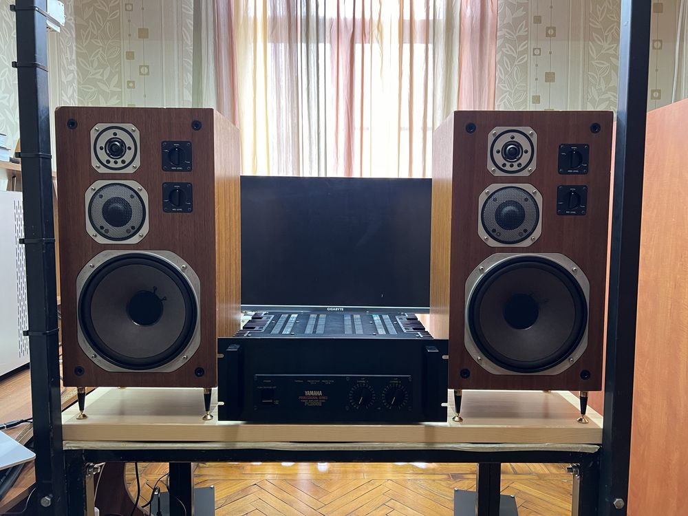 Yamaha NS-670 в отличном состоянии!