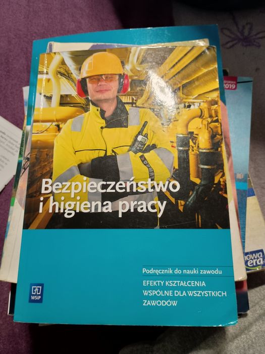Sprzedam książke do Bhp