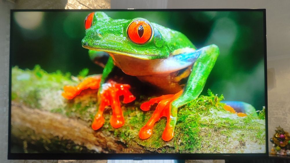 Смарт телевизор Smart TV Realmi 43"