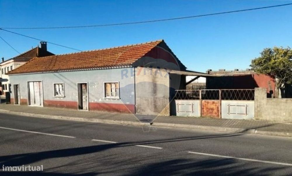 Moradia T2 para venda