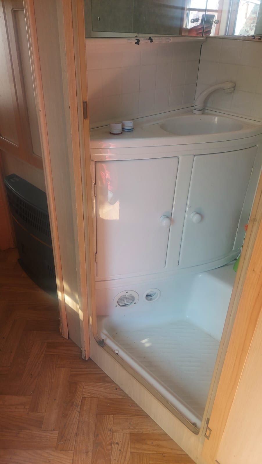 Sterling Europa 450l