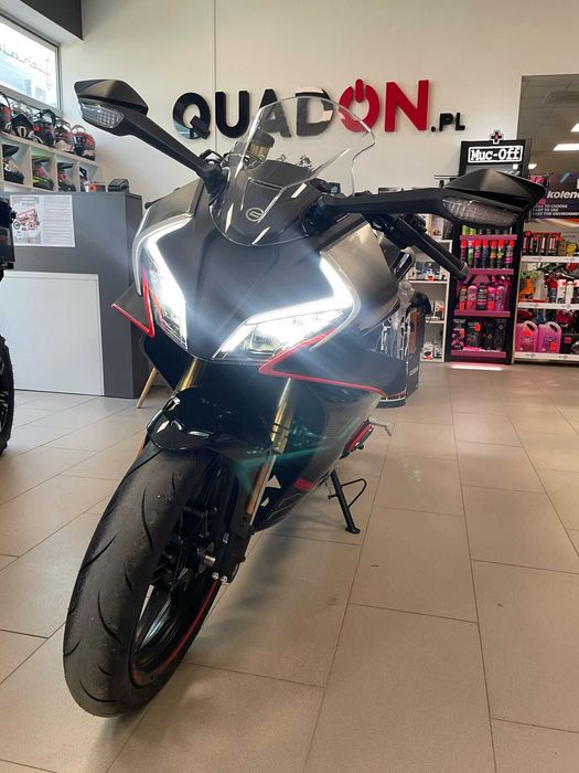 Motocykl CF MOTO 450 SR dostępny od ręki FV Leasing transport QuadOn