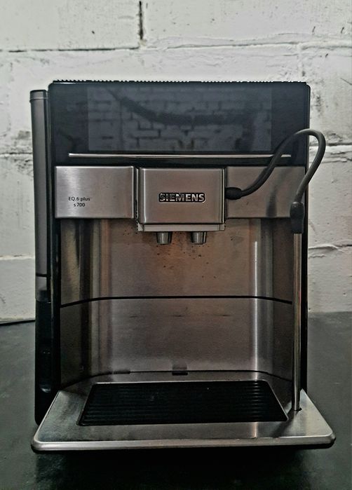 Siemens EQ.6 Plus S700 Кавоварка