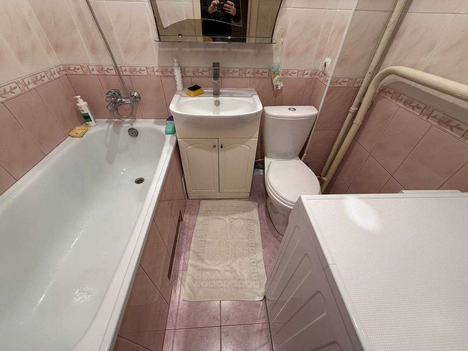 Продається затишна 1-кімнатна квартиру у ПЗР по вул Сумгаїтській.