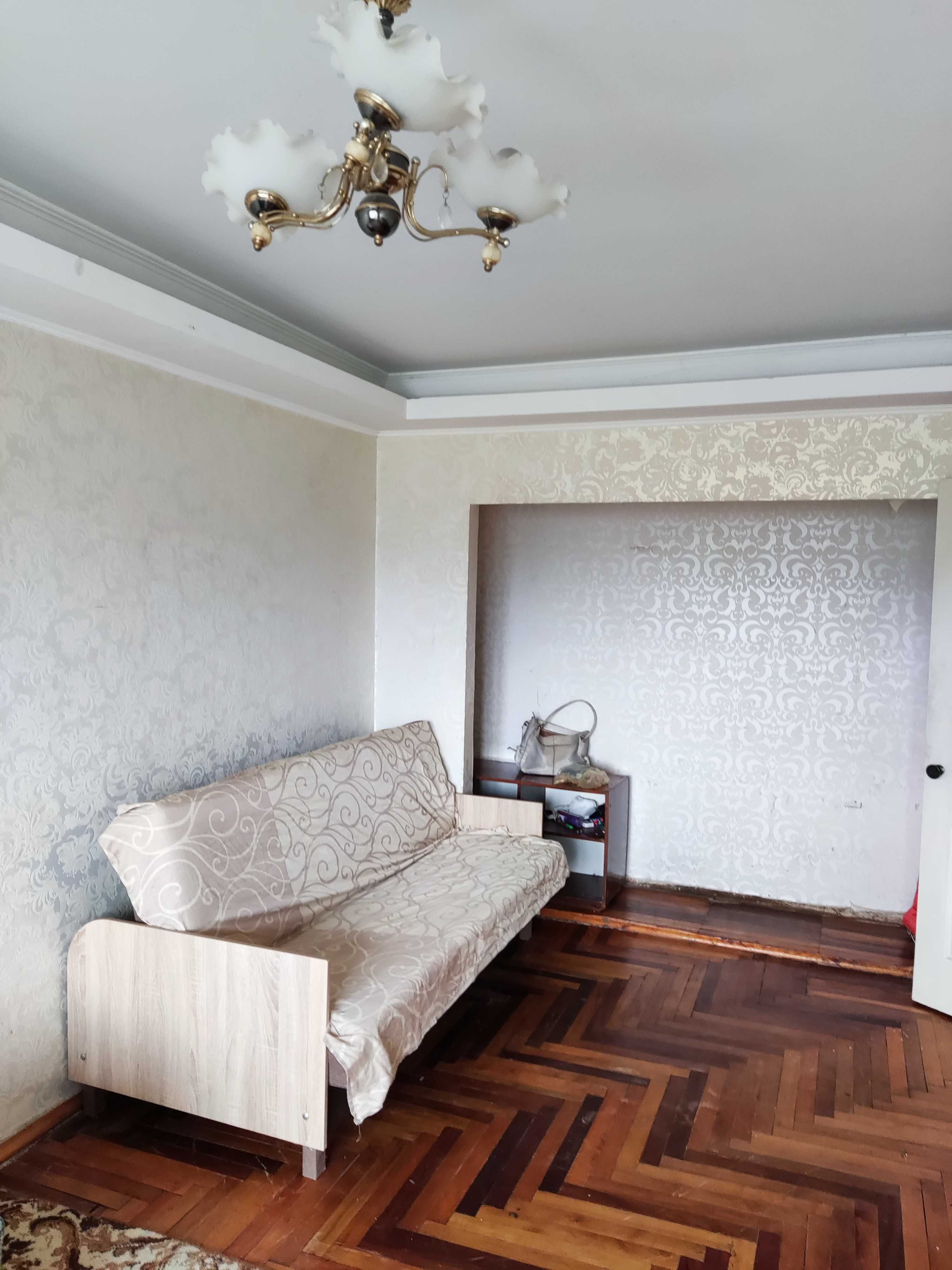 Сдам 1-комнатную квартиру в Александровском районе 5500 грн.