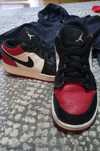 Nike Jordan 1 low bread toe