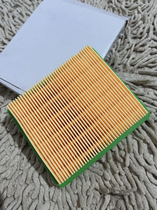 Повітряний фільтр для газонокосарки