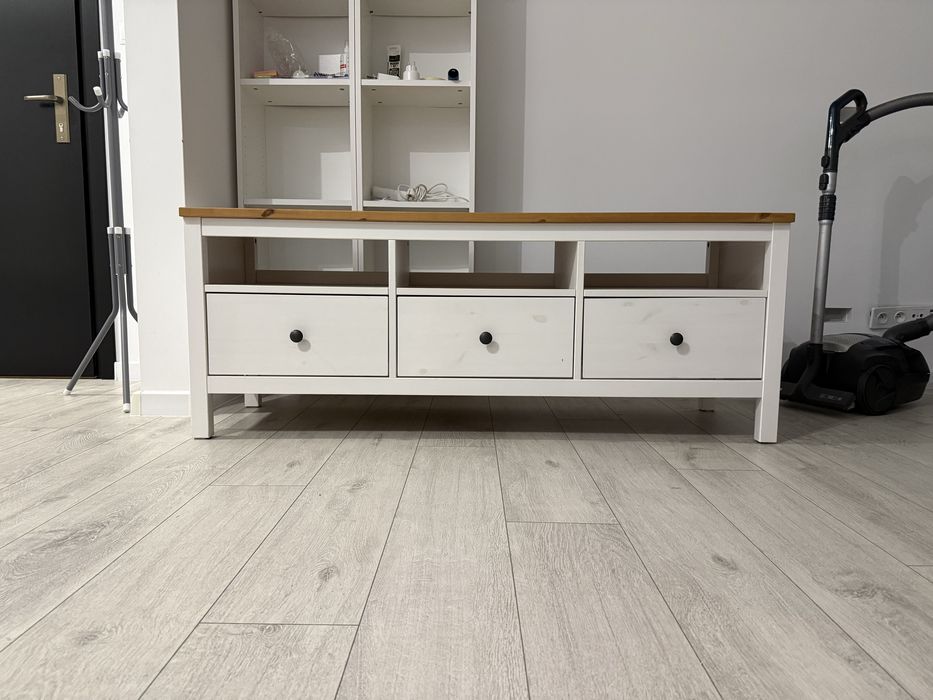 Hemnes szafka pod TV