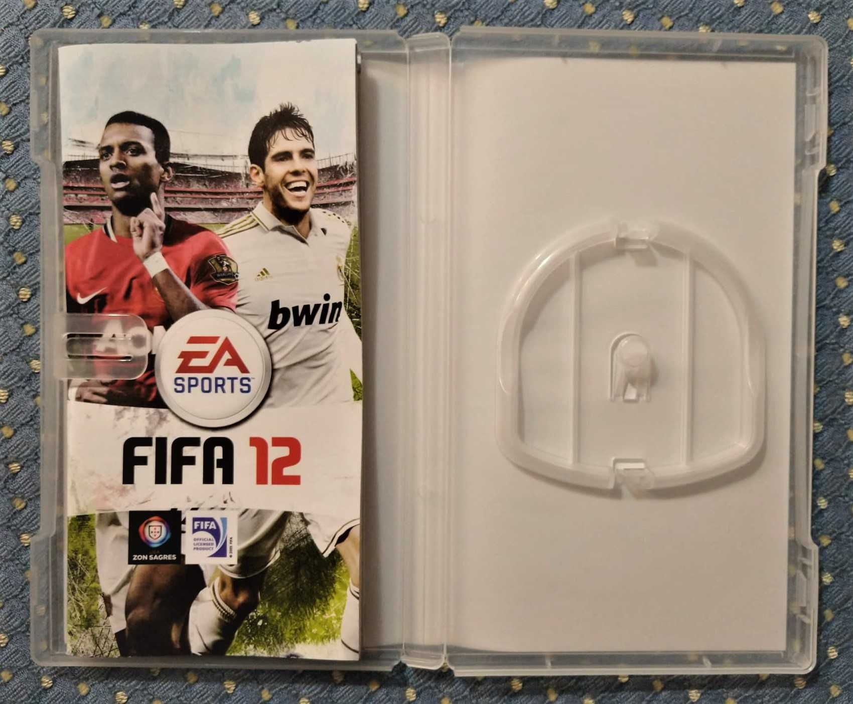 Caixa e Manual do Videojogo FIFA 12 da PSP (sem o jogo) - Ótimo Estado