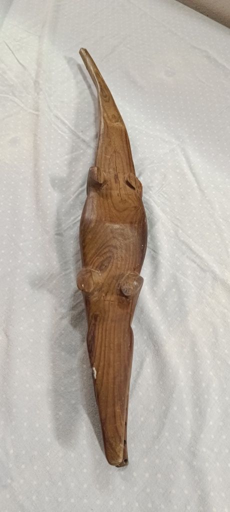 Crocodilo em madeira maciça 67cm
