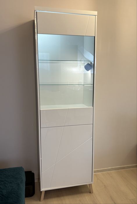 Witryna Forn 64x210x42cm