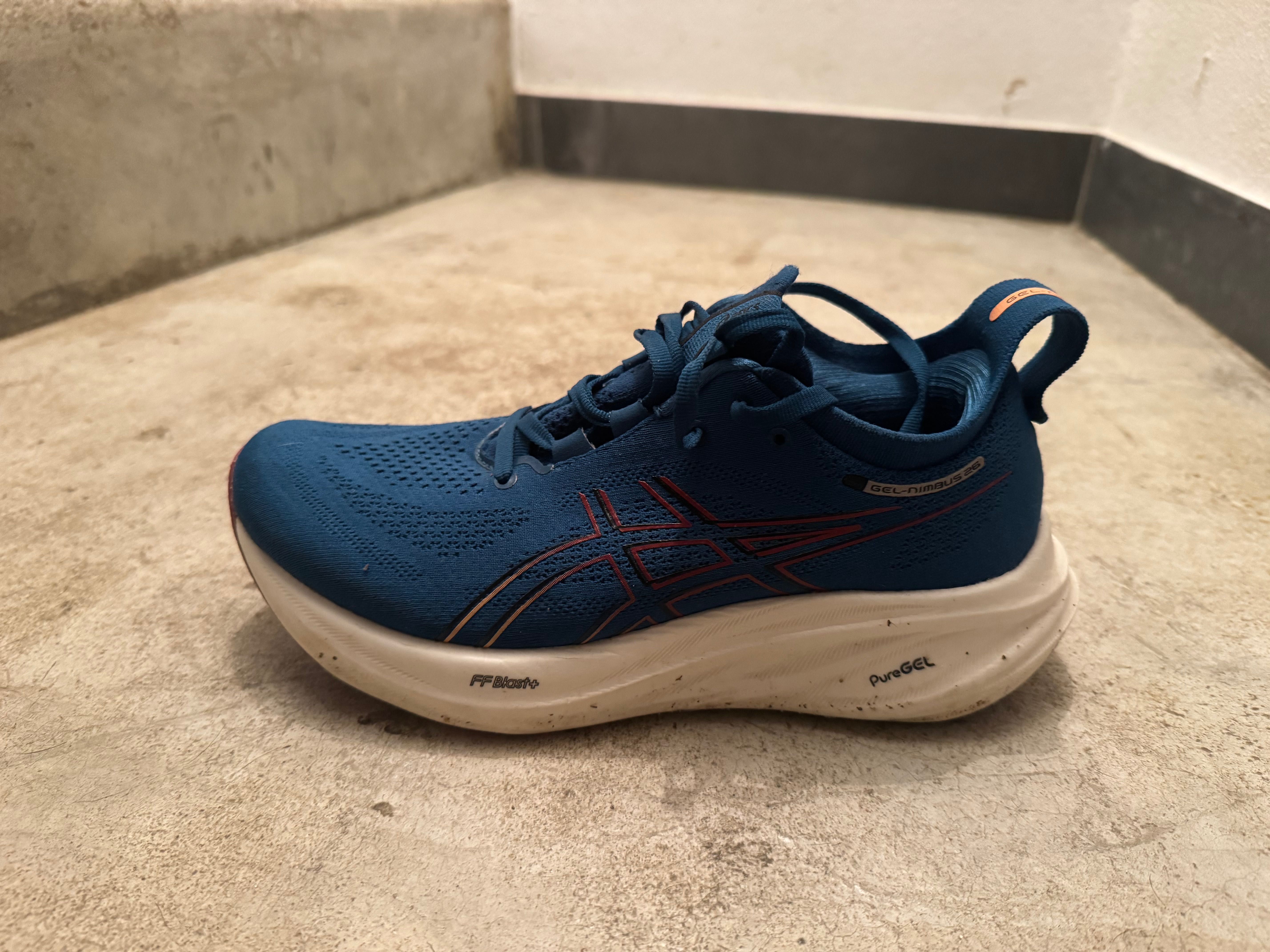 Ténis Asics Gel Nimbus 26