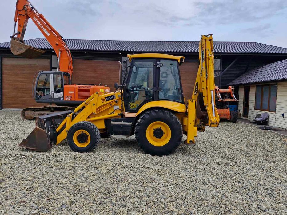 екскаватор навантажувач JCB 3cx
