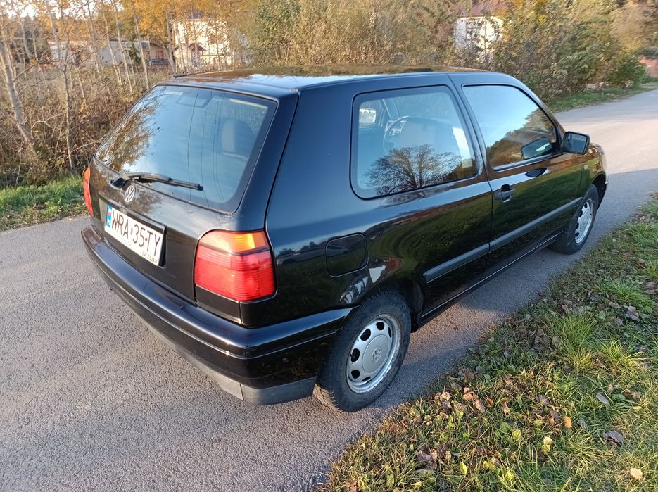 Golf 3 1.6 benzyna