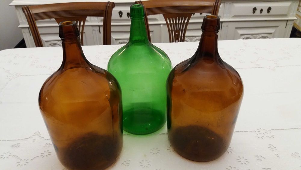 Garrafões em Vidro para Decoração