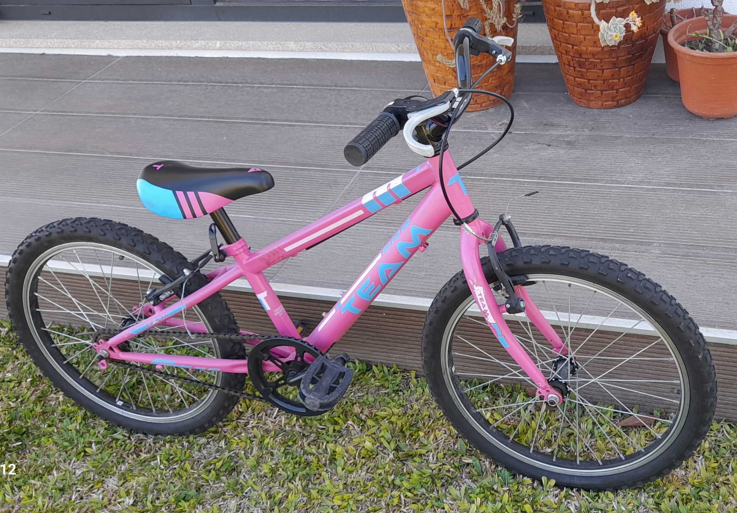 Bicicleta de menina