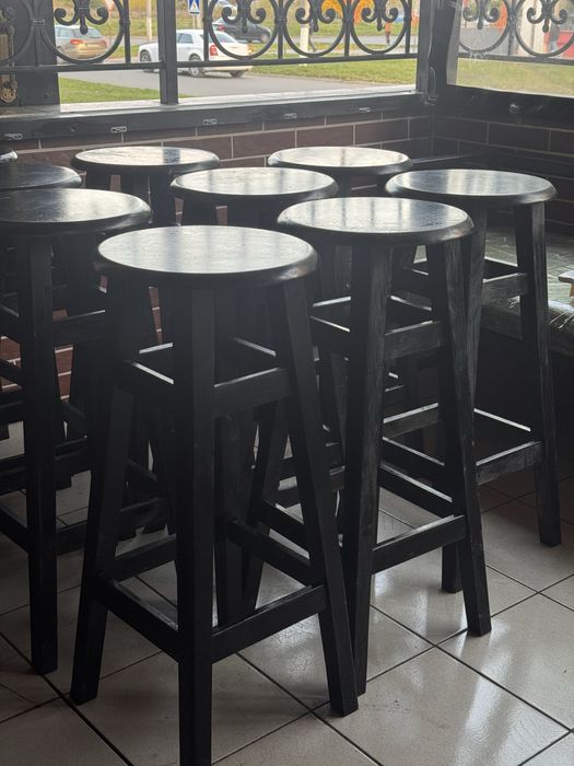 Барні стільці з натурального дерева