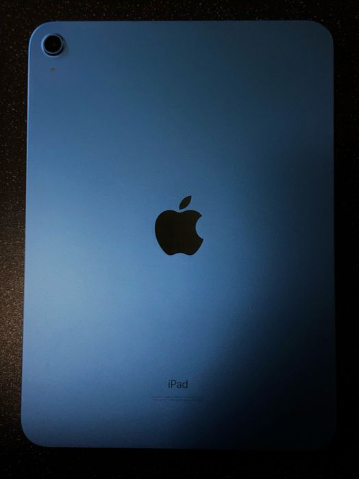 iPad (10th generation), 64gb, blue