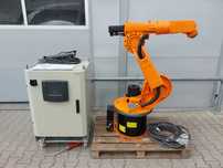 Ramię robotyczne KUKA KR15 szafa sterująca panel okablowanie