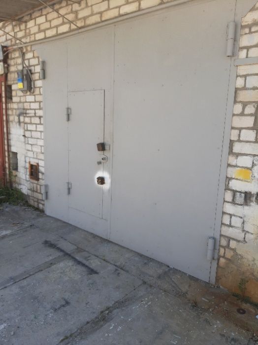 Сдам капитальный  гараж