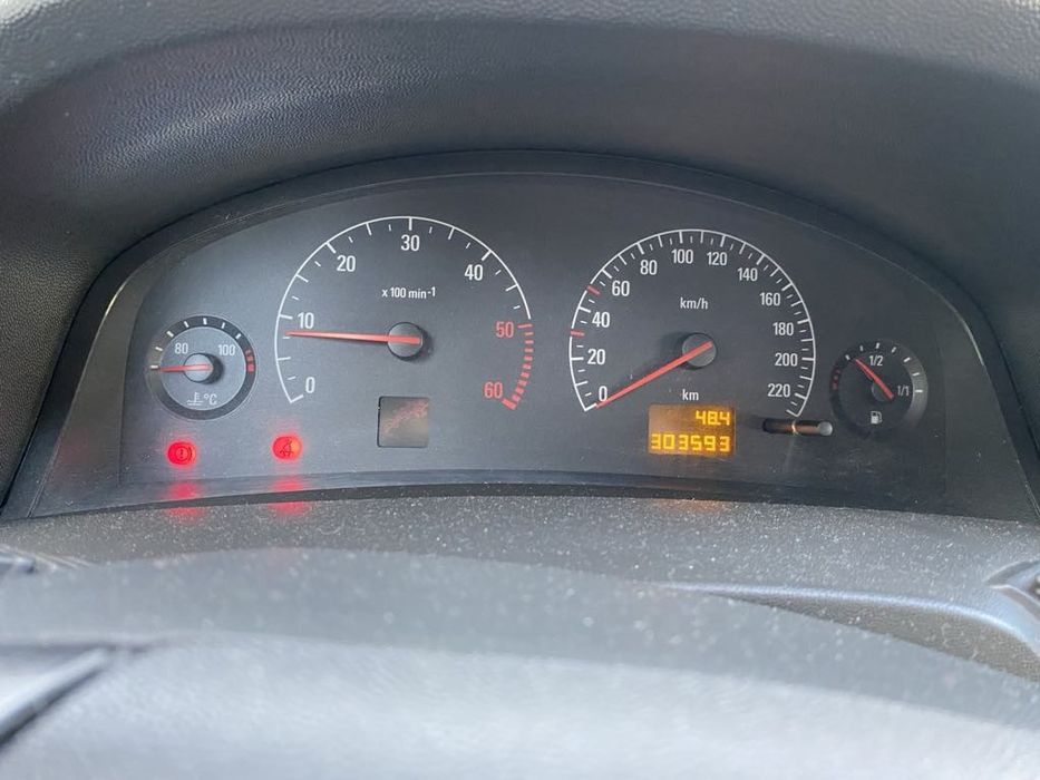 Opel Vectra C продається