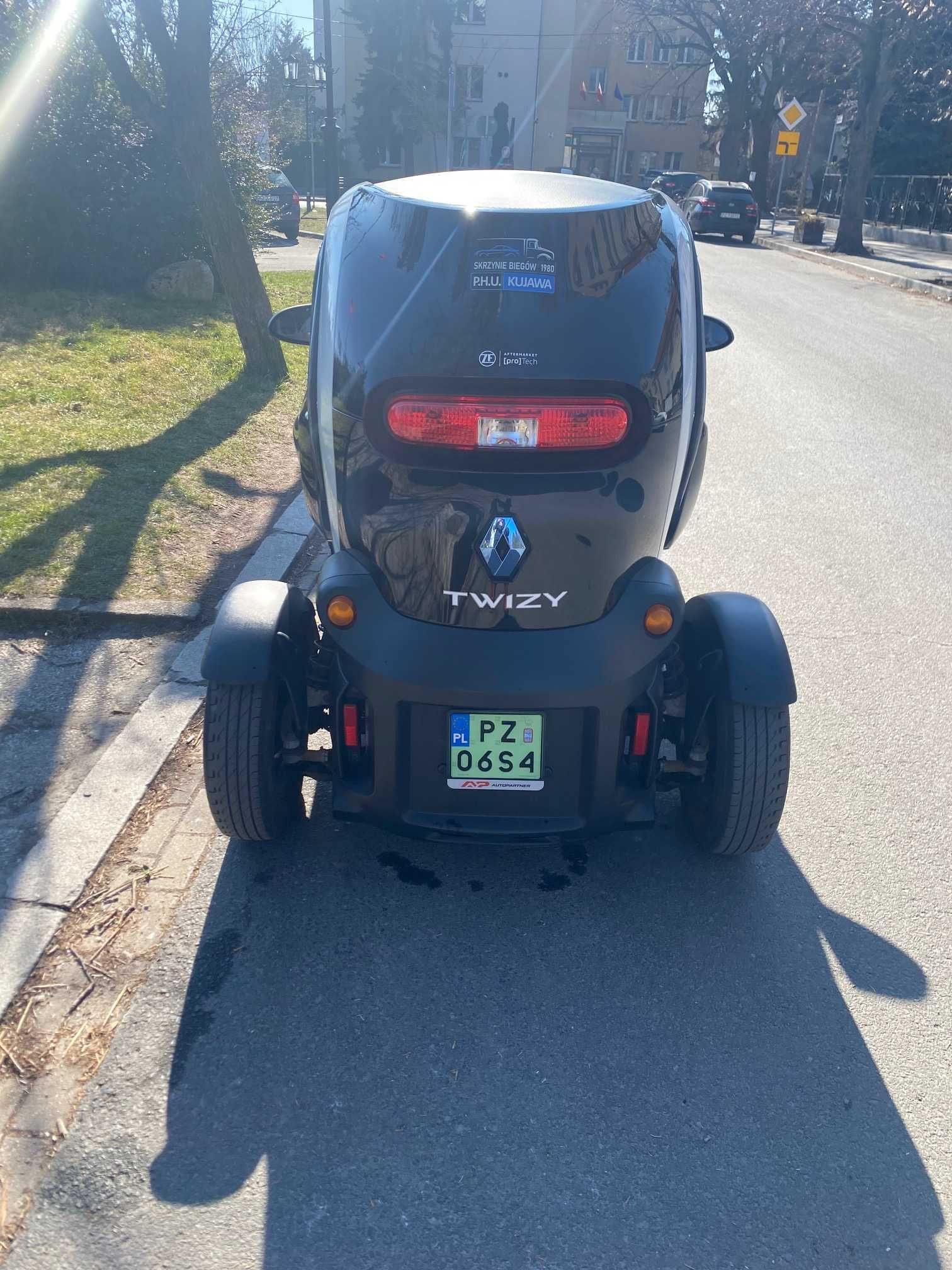 Renault Twizy 2 osobowy od 14lat, B1, ELEKTRYK webasto