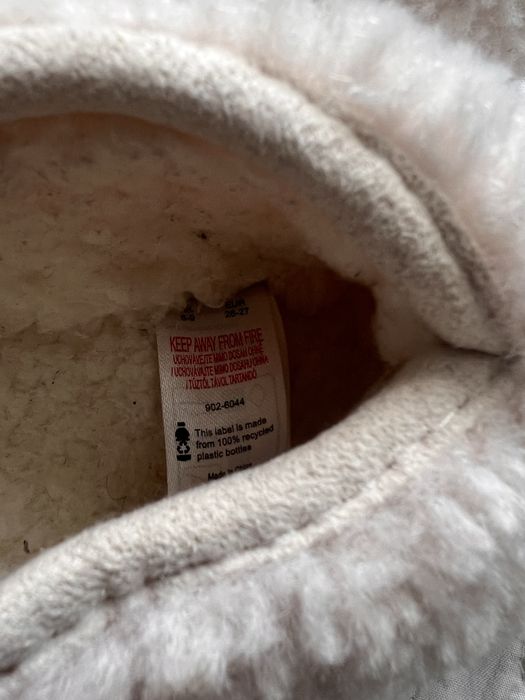 Плюшеві домашні капці